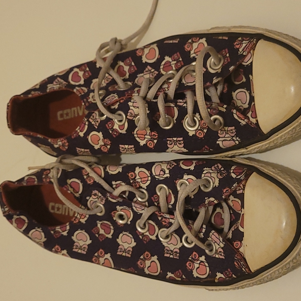 All Stars Converse size 7